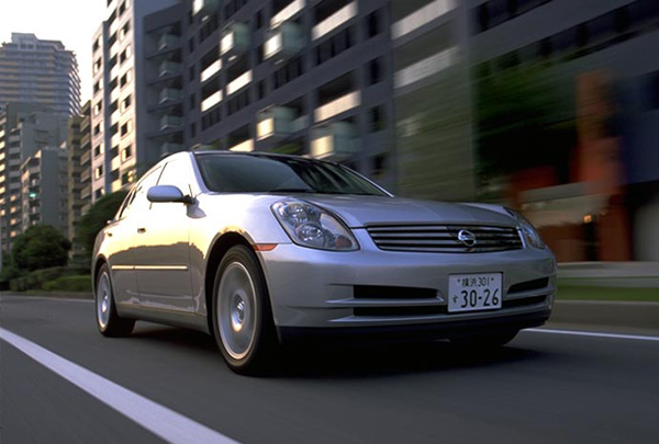 V35 Nissan Skyline Sedan Picture